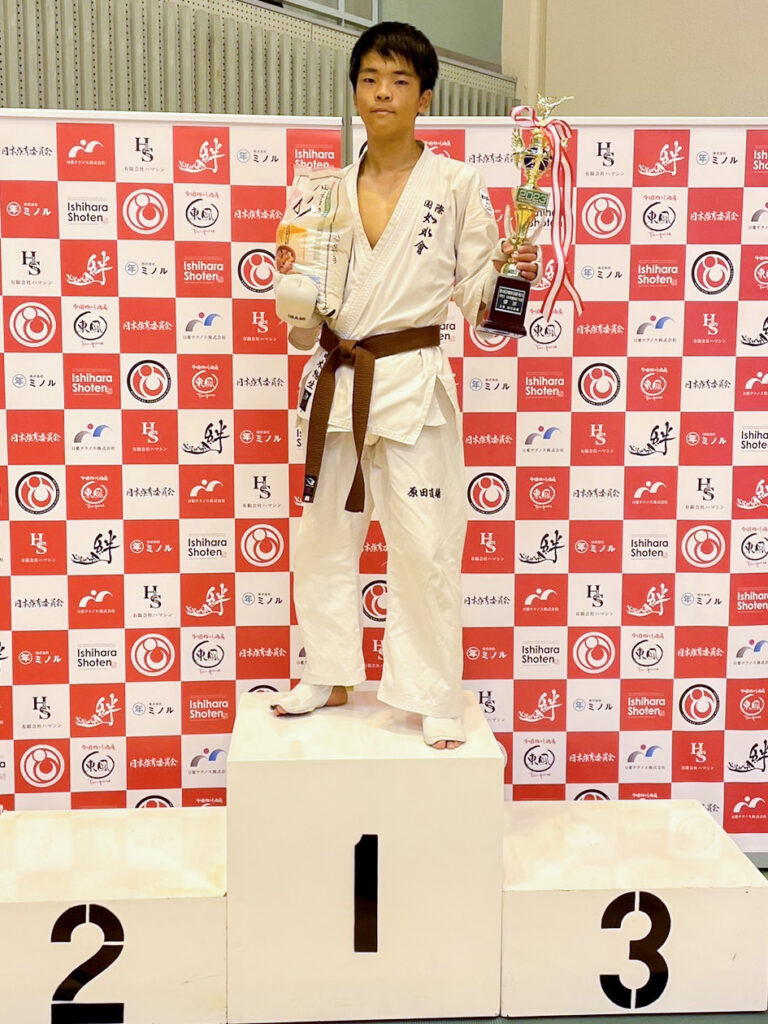 福田道場大会中学2・3年上級の部
優勝　髙木悠生選手