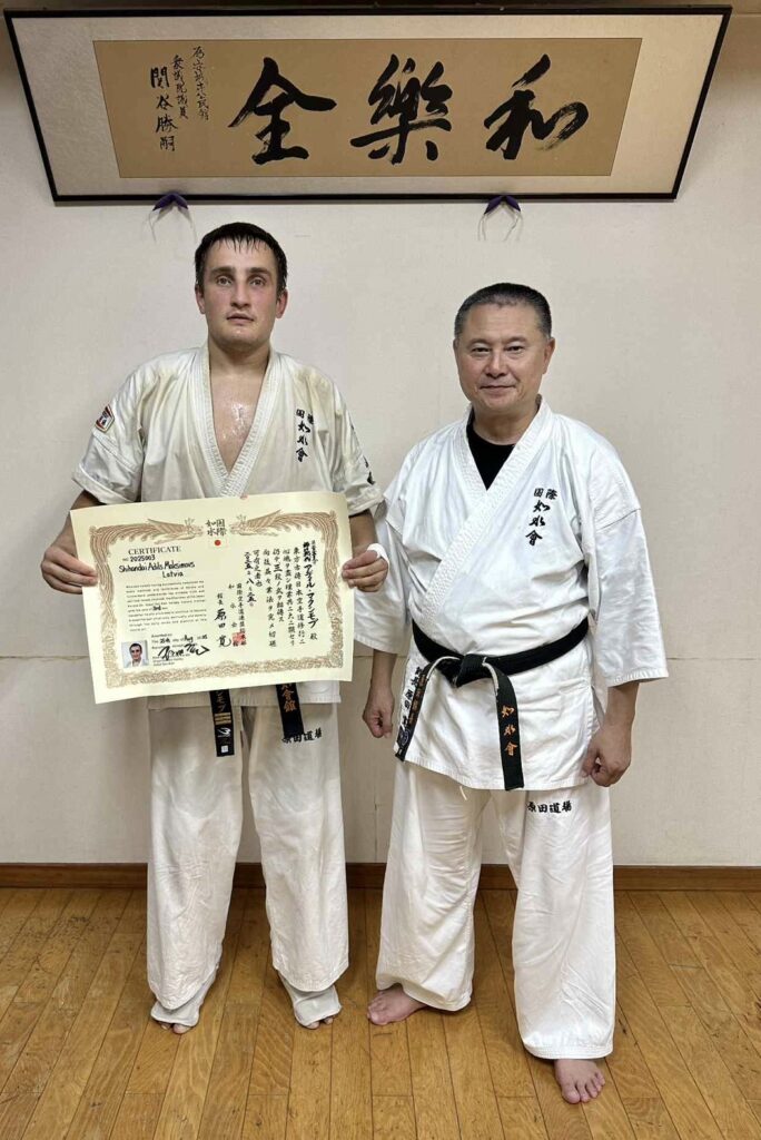 ラトビア共和国🇱🇻アディル支部長