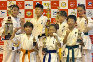 あかがね杯 2026年6月14日（愛媛県新居浜市） 中学男子中級の部 　　優勝　吉見陽人 中学１年生女子軽量級上級の部 　　準優勝　大西悠蘭 高校女子軽量級上級の部 　　優勝　松岡心桜 小学３年男子初級の部 　　３位　松浦純也 小学４年女子中級の部 　　優勝　大西愛蘭 小学５年男子軽量級上級の部 　　３位　神田蓮生 小学５年男子重量級上級の部 　　優勝　中川遙己