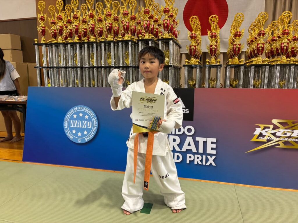 adidas karate kansai final 2026年9月27日（奈良県） 小学2年男子上級重量級 　3位　　蒼森　龍海